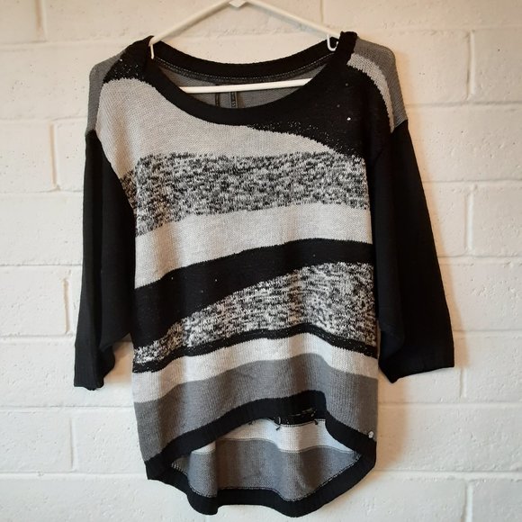 Guess Sweaters - Woman's Medium Guess Sweater